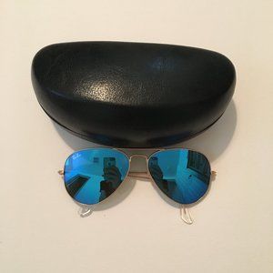 Rayban Aviator Sunglasses | Gold Frame